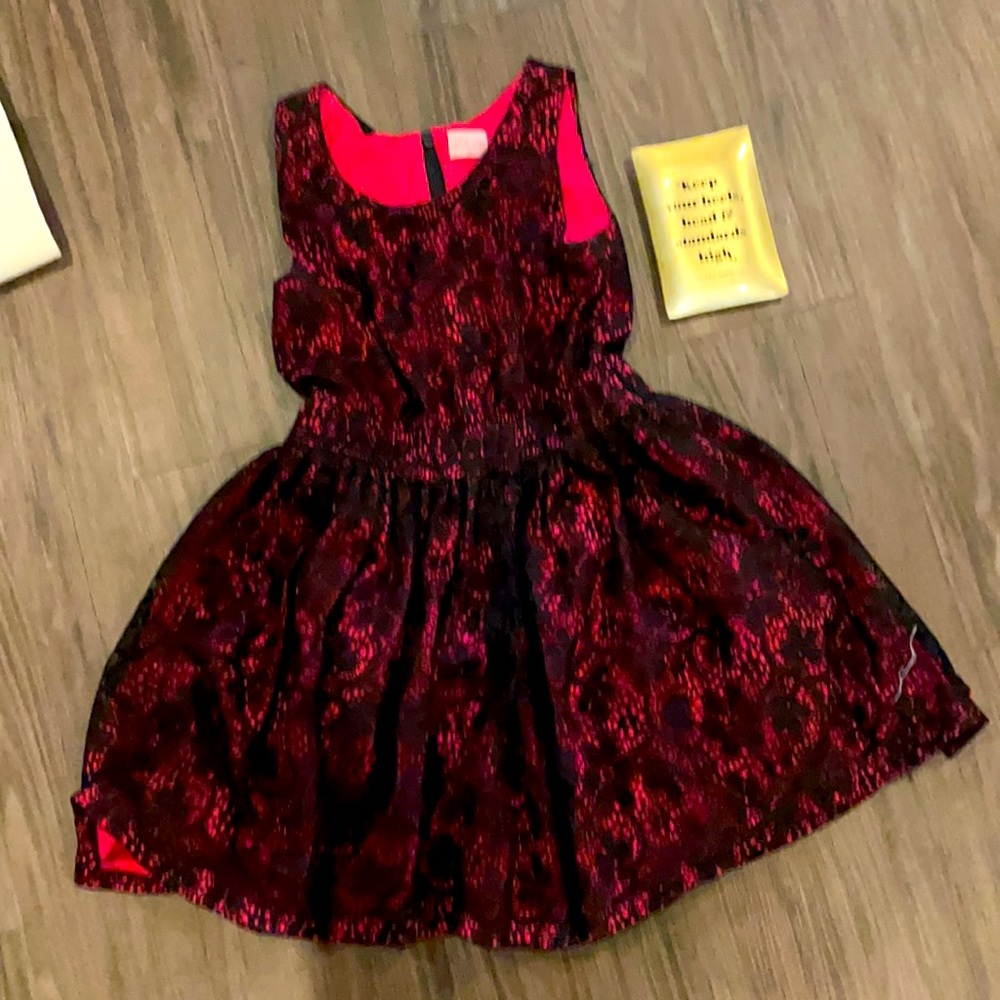 Girls pink and black dress like new!